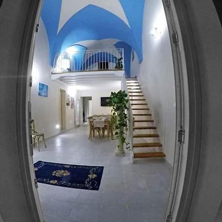 Bed and Breakfast A Casa Tu Zi Melu Felline Exterior foto